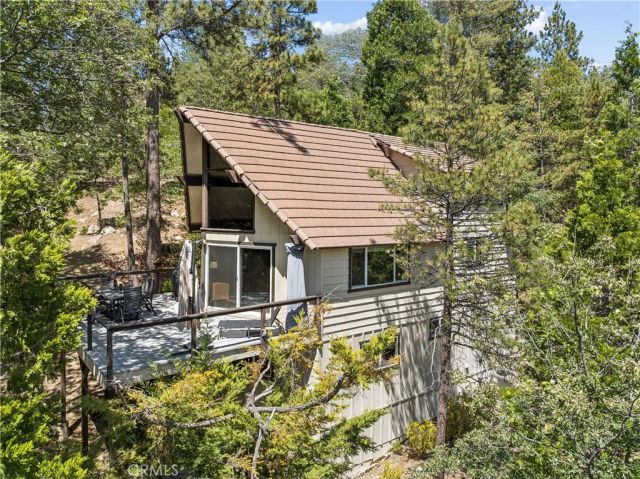 686 Grass Valley, Lake Arrowhead, CA 92352
