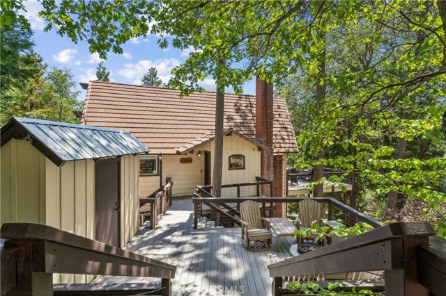 686 Grass Valley, Lake Arrowhead, CA 92352