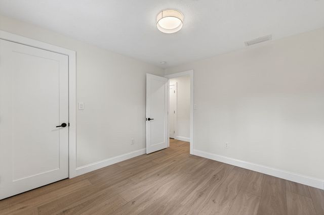 8 Topeka Rd, Chelmsford, MA 01824