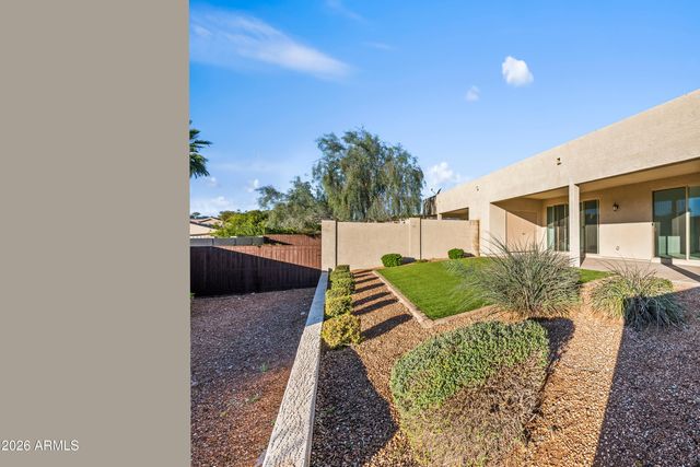 16627 E BAYFIELD Drive 1, Fountain Hills, AZ 85268