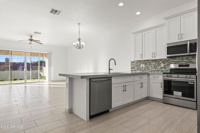 16627 E BAYFIELD Drive 1, Fountain Hills, AZ 85268