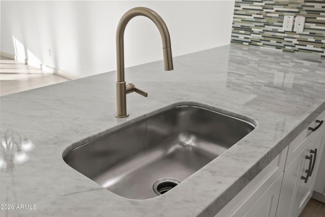 16627 E BAYFIELD Drive 1, Fountain Hills, AZ 85268