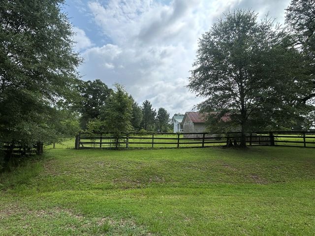 5606 Rocky Creek Rd, Ashford, AL 36312