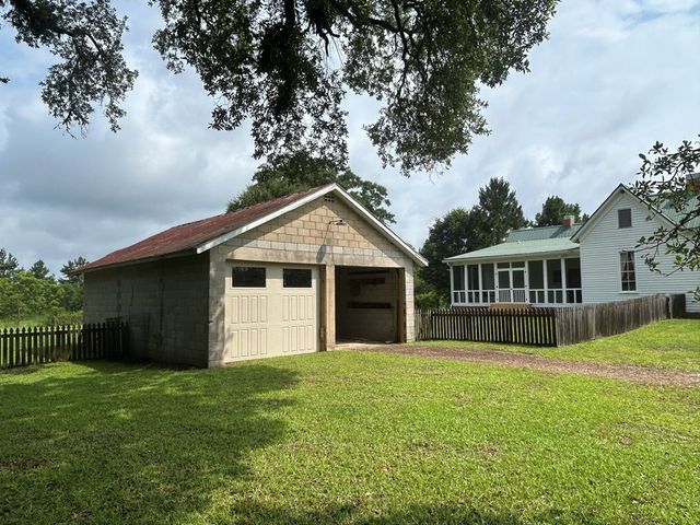 5606 Rocky Creek Rd, Ashford, AL 36312