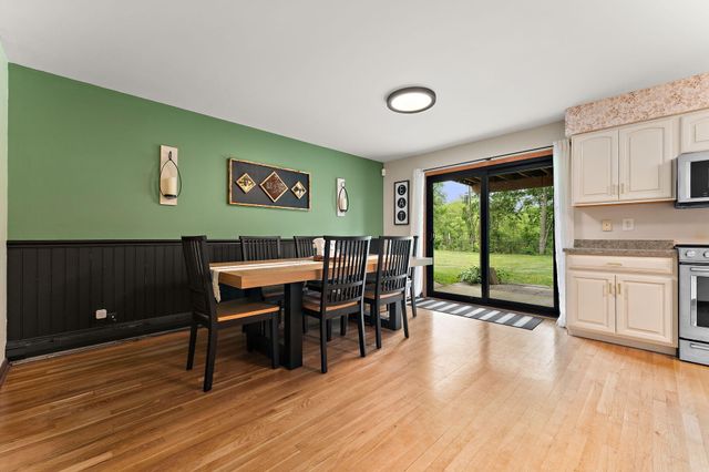 1261 Redbud Drive, Chesterton, IN 46304