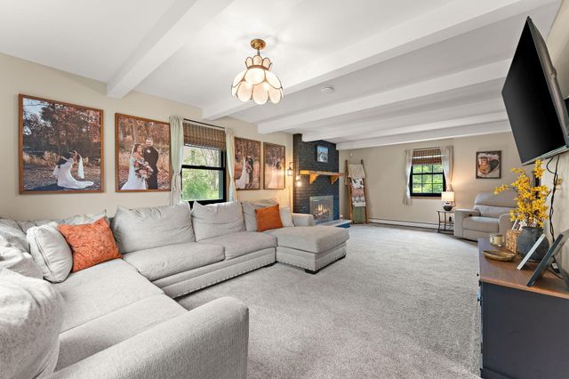 1261 Redbud Drive, Chesterton, IN 46304