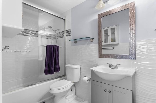 8380 SW 154 Ave 56, Miami, FL 33193