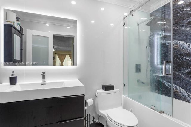 8380 SW 154 Ave 56, Miami, FL 33193