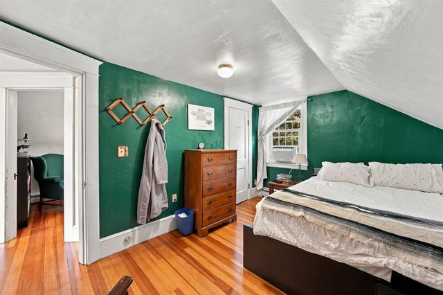 49 Fairmount Street, Nashua, NH 03064