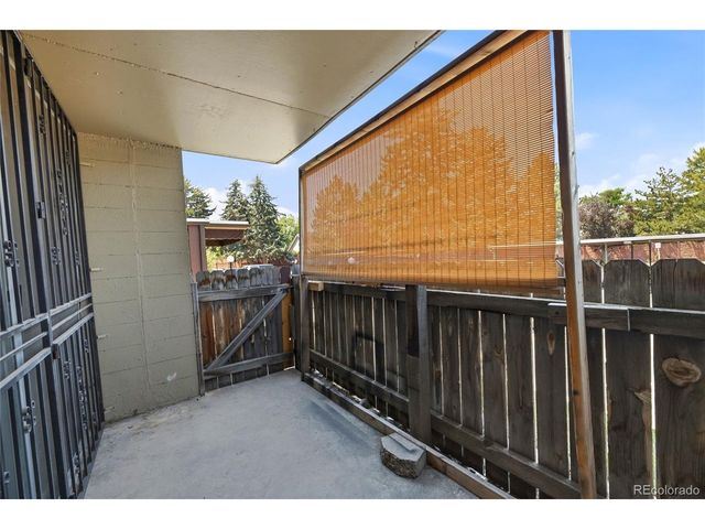 2231 S Vaughn Way 111B, Aurora, CO 80014