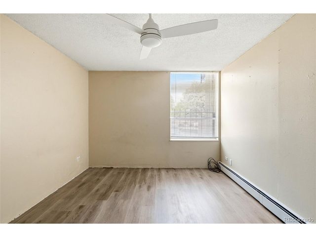 2231 S Vaughn Way 111B, Aurora, CO 80014