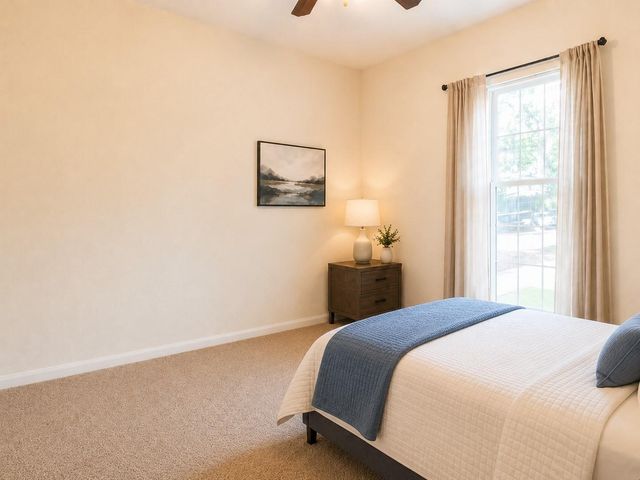 207 Kates WAY, Hutto, TX 78634