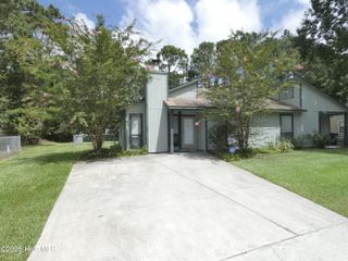 207 Village Drive, Jacksonville, NC 28546
