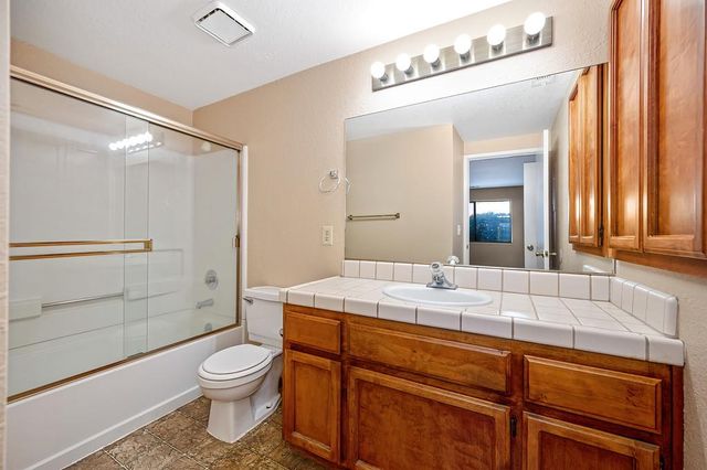 672 Dorothy Way, Auburn, CA 95603