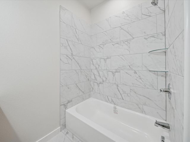 3033 Springview Avenue, Dallas, TX 75216