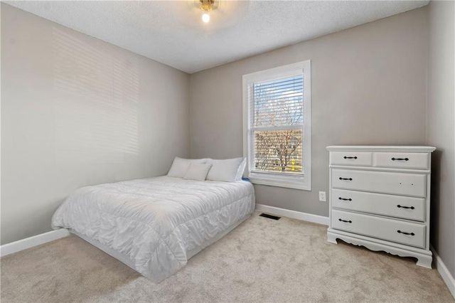 16372 S Sunset Street, Olathe, KS 66062