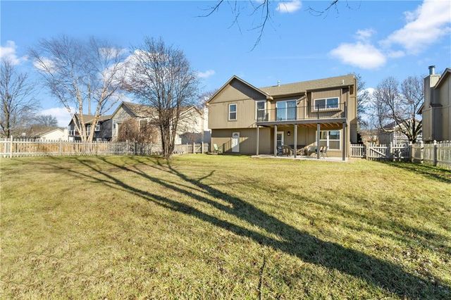 16372 S Sunset Street, Olathe, KS 66062