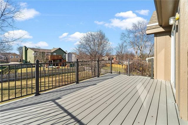 16372 S Sunset Street, Olathe, KS 66062