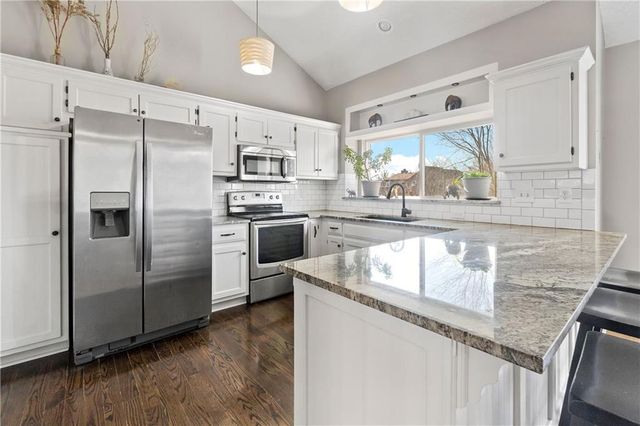 16372 S Sunset Street, Olathe, KS 66062