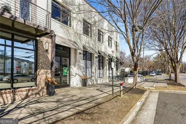 2232 Dunseath Avenue NW 206, Atlanta, GA 30318