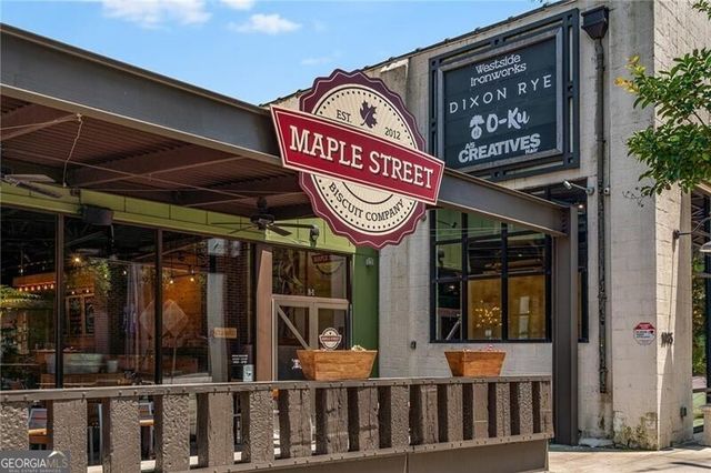 2232 Dunseath Avenue NW 206, Atlanta, GA 30318