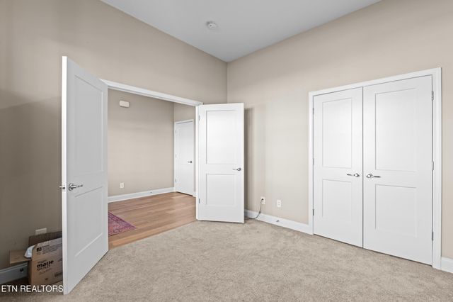 1062 Belle Pond Ave, Knoxville, TN 37932