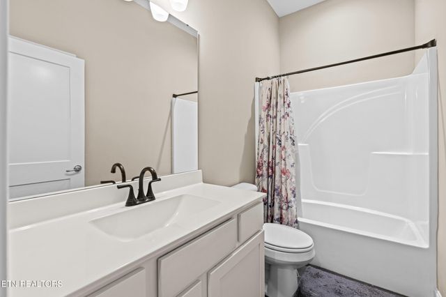 1062 Belle Pond Ave, Knoxville, TN 37932