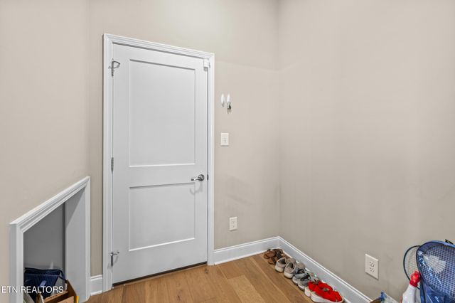 1062 Belle Pond Ave, Knoxville, TN 37932