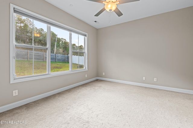 1062 Belle Pond Ave, Knoxville, TN 37932