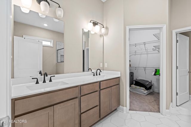 1062 Belle Pond Ave, Knoxville, TN 37932