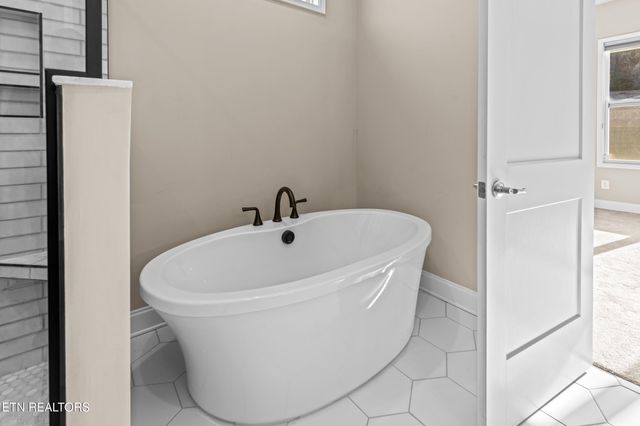 1062 Belle Pond Ave, Knoxville, TN 37932