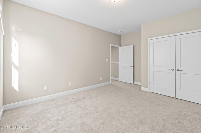 1062 Belle Pond Ave, Knoxville, TN 37932