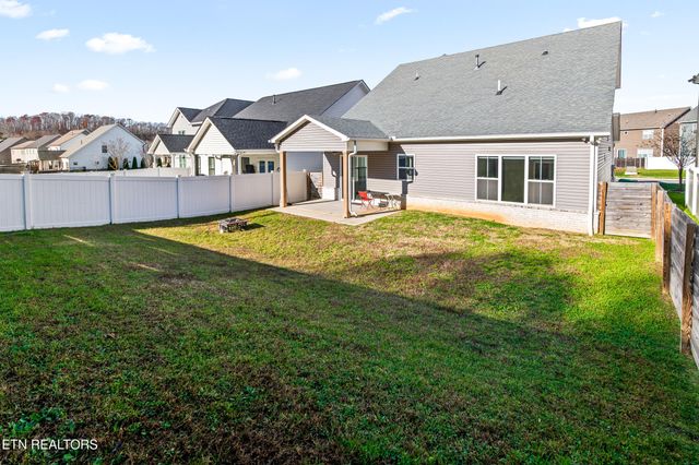 1062 Belle Pond Ave, Knoxville, TN 37932