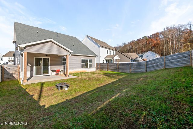 1062 Belle Pond Ave, Knoxville, TN 37932