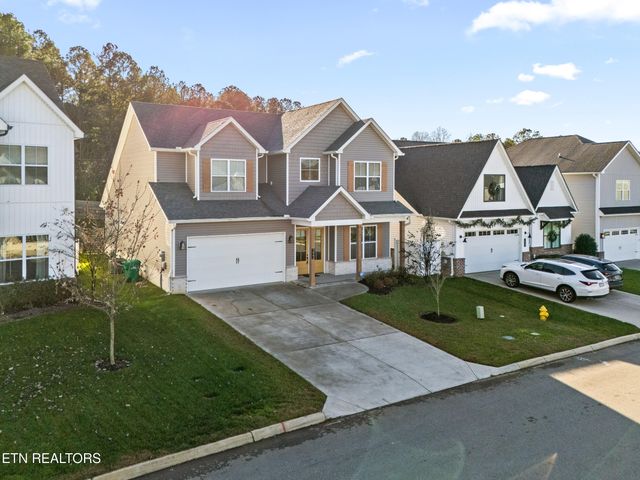 1062 Belle Pond Ave, Knoxville, TN 37932