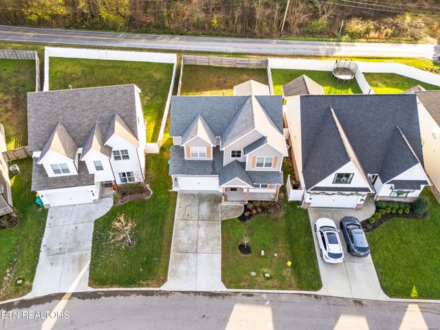 1062 Belle Pond Ave, Knoxville, TN 37932