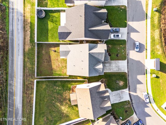 1062 Belle Pond Ave, Knoxville, TN 37932