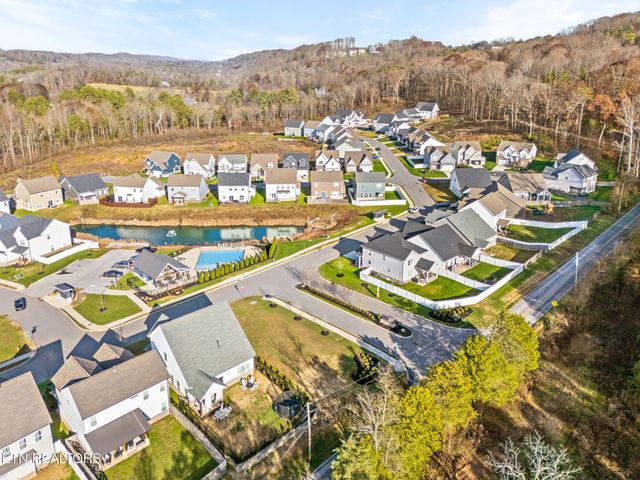 1062 Belle Pond Ave, Knoxville, TN 37932