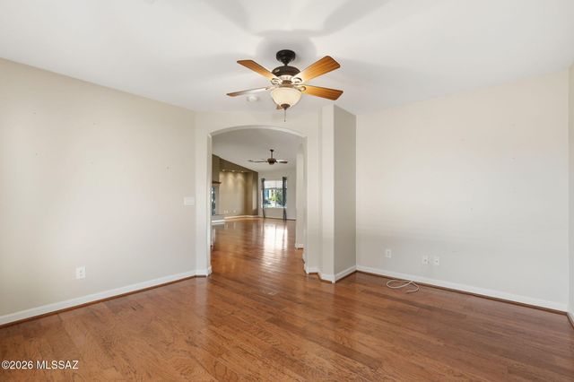 537 N Keyes Road, Green Valley, AZ 85614