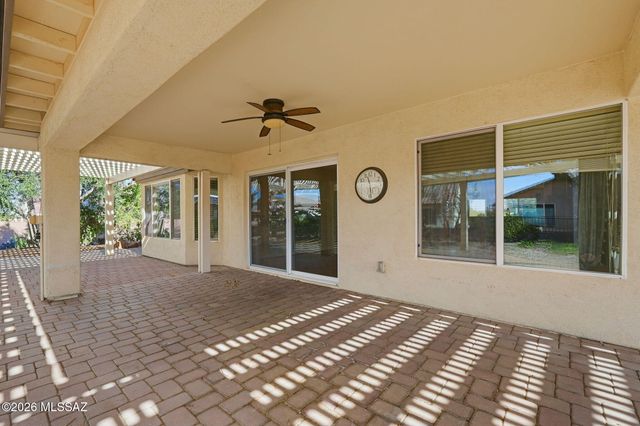 537 N Keyes Road, Green Valley, AZ 85614