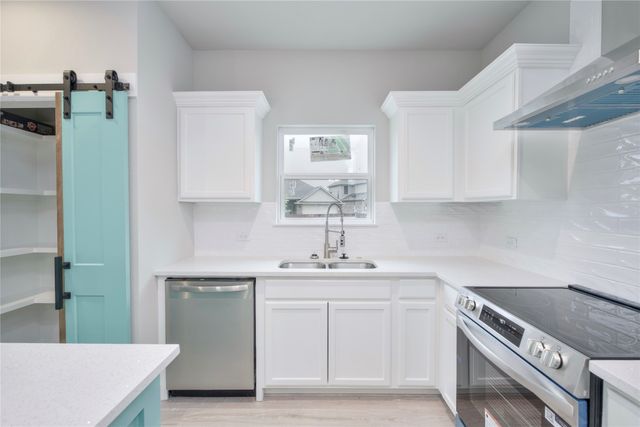 13633 Founders Lane, Crowley, TX 76036