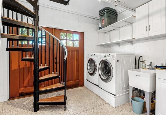 17 Musquashicut Ave, Scituate, MA 02066