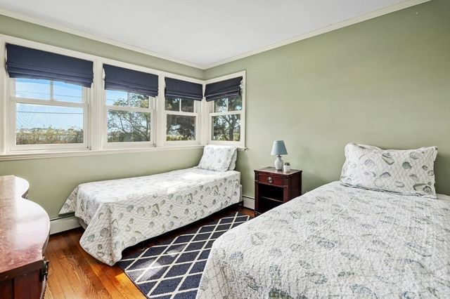 17 Musquashicut Ave, Scituate, MA 02066