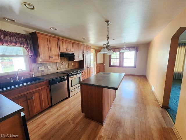 5838 Poland Struthers Road, Youngstown, OH 44514