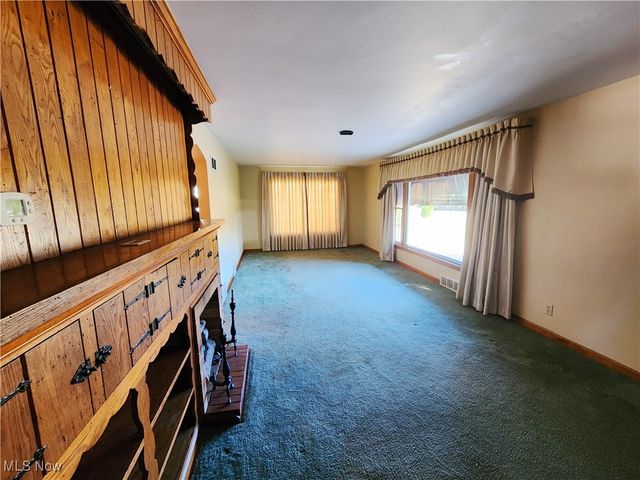 5838 Poland Struthers Road, Youngstown, OH 44514