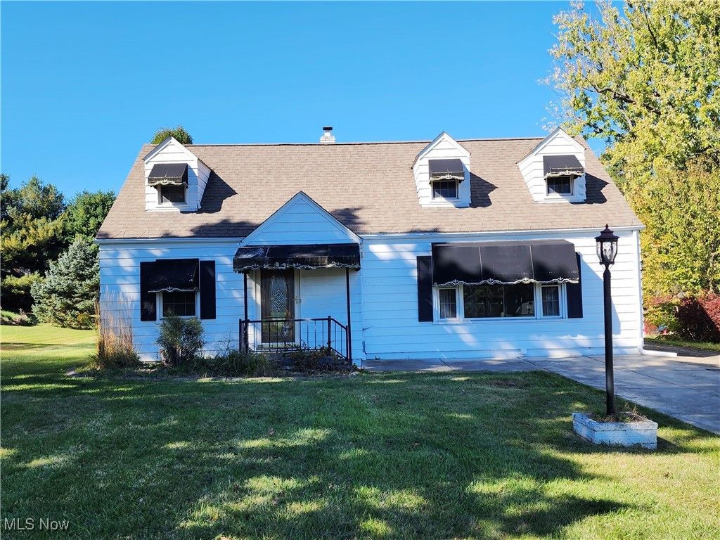 5838 Poland Struthers Road, Youngstown, OH 44514