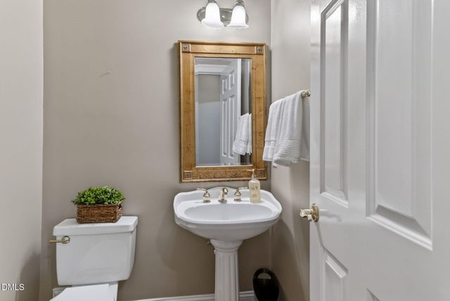 5224 Deergrass Court, Raleigh, NC 27613