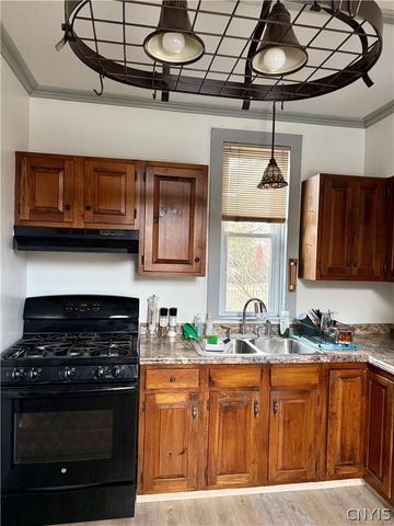 541 John Street, Clayton, NY 13624