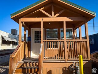 200 N HARRISVILLE RD #8, Ogden, UT 84404