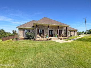 186 Barker Road, Morton, MS 39117